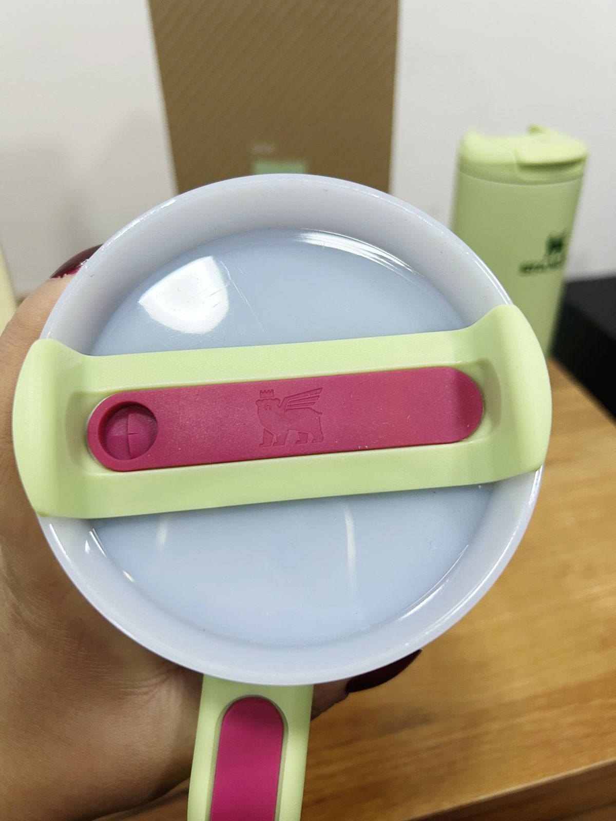 "Combo de Vasos Térmicos Stanley: Bebidas Frías o Calientes por Más Tiempo"